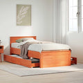 Bett fuer Schlafzimmer mit Tueren mit Stauraum